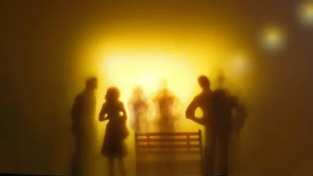 ক্যাম্পাসে রাতের বেলা রাস্তায় যৌন হয়রানির শিকার হন এক ছাত্রী।