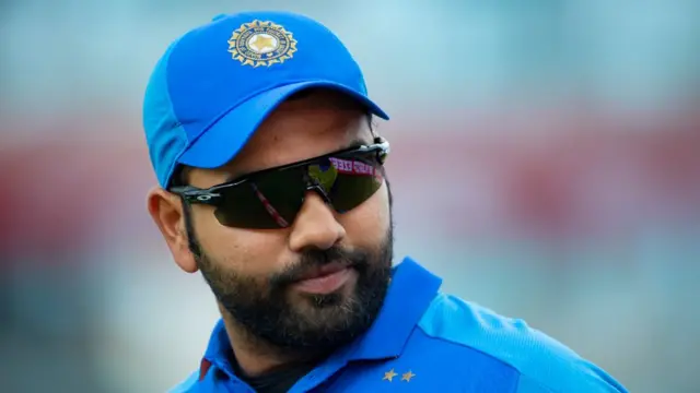 ஒரே போட்டியில் பல உலக சாதனைகளை படைத்த ரோகித் சர்மா