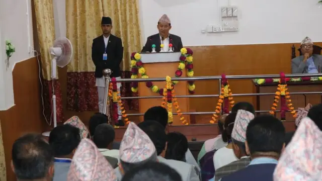 इन्द्र आङ्बो