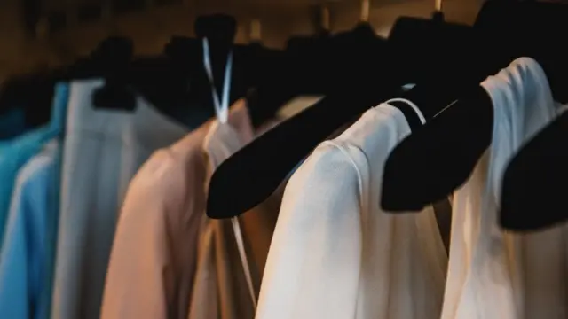 шафа для одягу