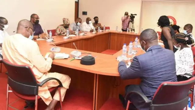 Ndị omeiwu na-emegharị akwụkwọ iwu Naịjirịa