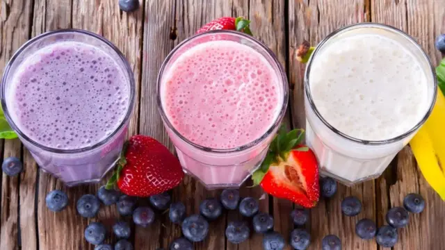 புரதச்சசத்துணவுகளின் பிற்சேர்ப்பநிரப்பிகள் உலகளாவிய சந்தையில் 2016 ஆம் ஆண்டில் ( $ 12.4bn) 12.4 பில்லியன் டாலர் (£ 9.2bn) மதிப்பிடப்படுகின்றது.