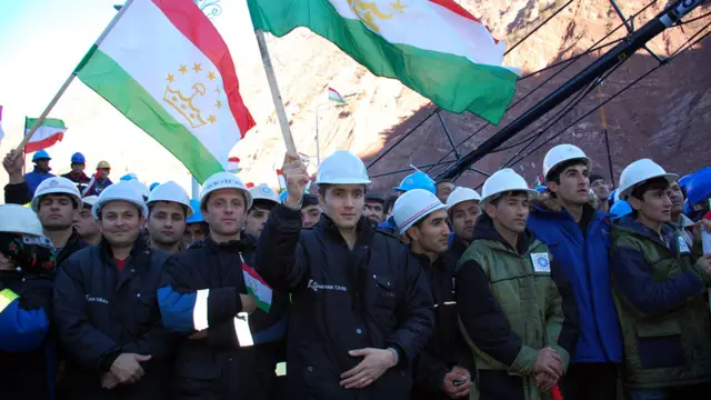 نیروگاه برق آبی "راغون" در تاجیکستان