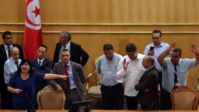 نواب توانسة