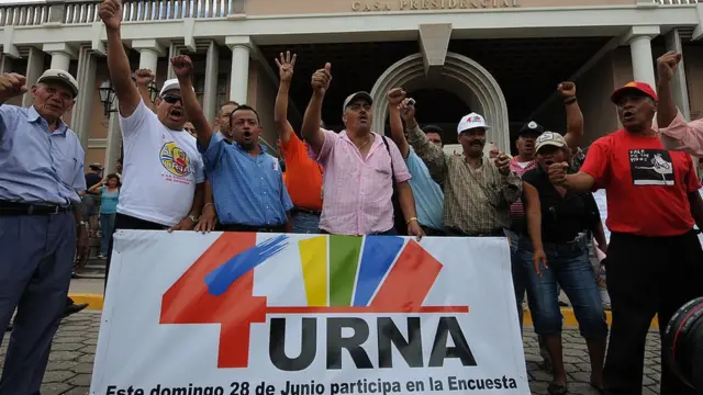 Simpatizantes de la 4ta urna