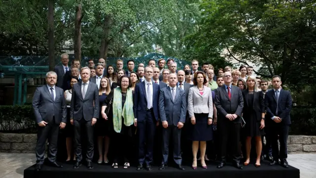 美国、英国、澳洲、日本等国驻华大使馆人员在法院判决后到访加拿大驻北京大使馆表示支持。