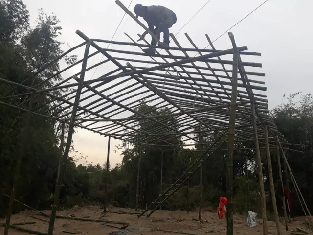 निर्माणाधीन कदम नाटकघर