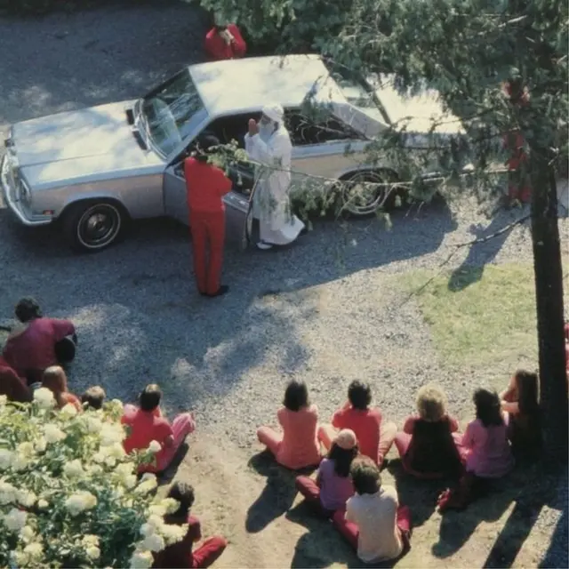 ઓશો રૉલ્સ રૉયલ્સના સોખીન હતા