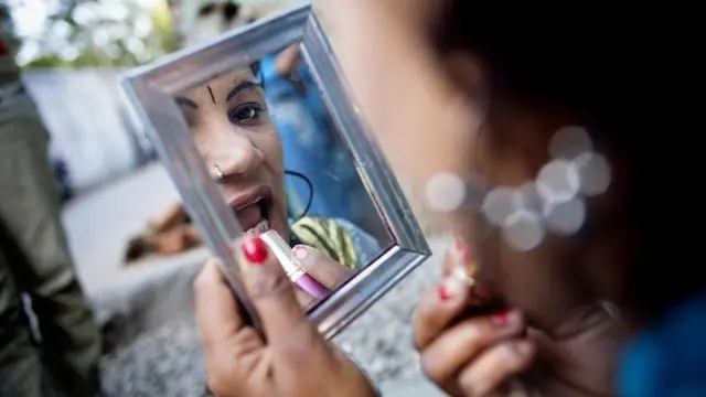 પ્રતીકાત્મક તસવીર