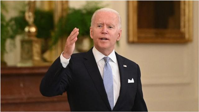 US President Joe Biden spars with reporter over mask mandates