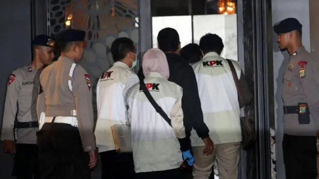 KPK menggeledah rumah Setya Novanto
