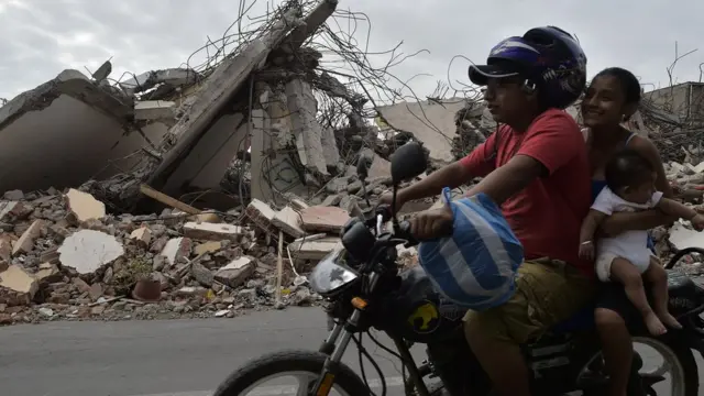 Las autoridades calculan que la reconstrucción de las zonas afectadas costará unos US$3.344 millones.