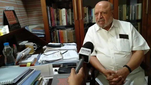 বিবিসির সঙ্গে কথা বলছেন বর্ষীয়ান পরিচালক শ্যাম বেনেগাল