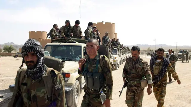 سربازان ایرانی از یکی از عملیات‌های که حکومت پس بعد از واقعه تاسوکی انجام دادن باز می‌گردند