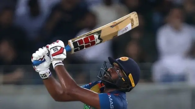 श्रीलंका के चमिका करुणारत्ने