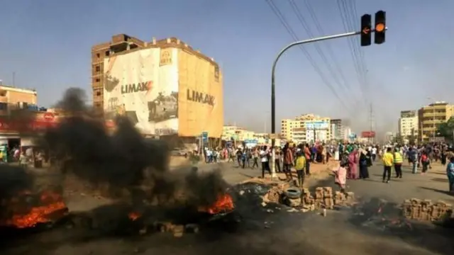 Ana fargabar za a sake shiga sabon kazamin rikici tsakanin sojoji da fararen hula kamar yadda aka gani a baya a Sudan