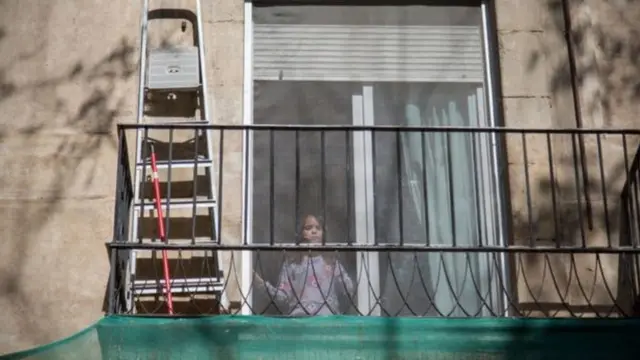 أجبر الأطفال في إسبانيا على المكوث في البيت لأكثر من شهر