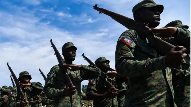 শেতাঙ্গ শাসকদের বাইরে প্রথম স্বাধীন দেশ হলেও পরবর্তীতে নানা সংকটের ভেতর দিয়ে যেতে হয়েছে হাইতিকে