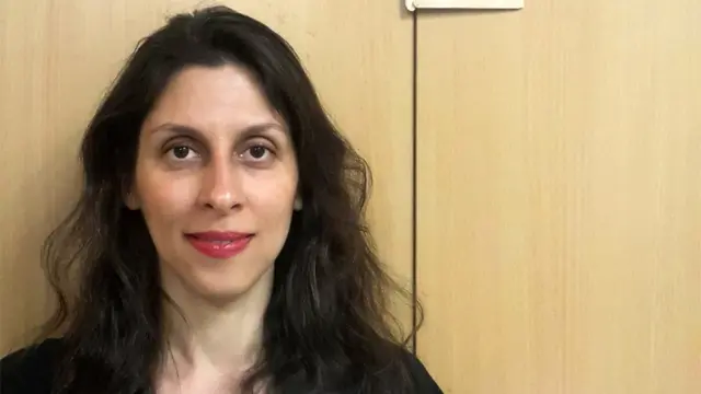 نازنین زاغري راتکلیف