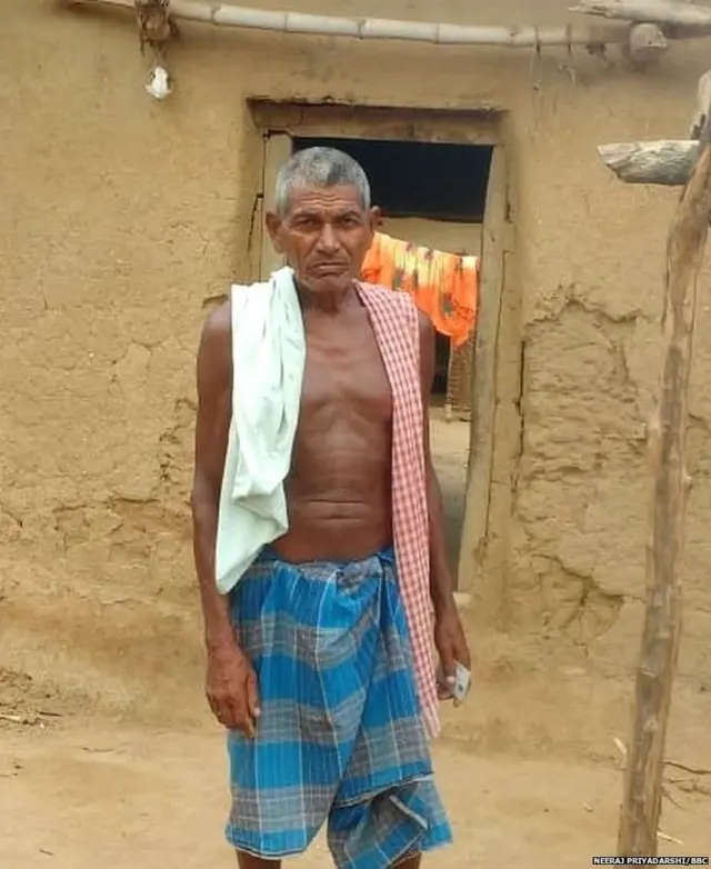 30 ஆண்டுகளாக மலையை குடைந்து மூன்று கிலோமீட்டர் நீள கால்வாயை உருவாக்கிய பிகார் நபர்