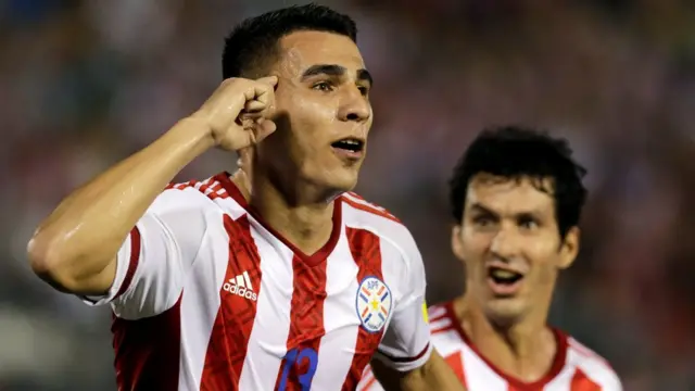 Junior Alonso celebra