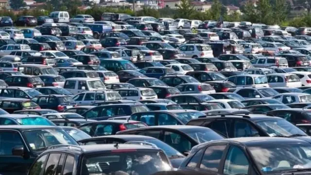 ऑटो इंडस्ट्री, उद्योग