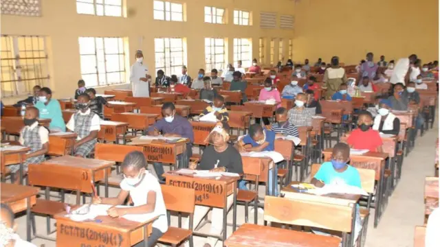 Nigerian students wey dey write common entrance examination