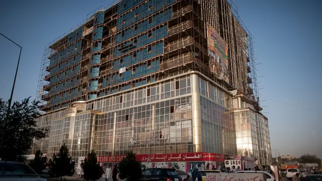 Edificio nuevo en Kabul.
