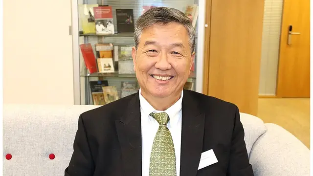 Giáo sư Phó Côn Thành