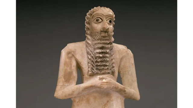 Шумеры изображали свои божества с преувеличенно огромными глазами