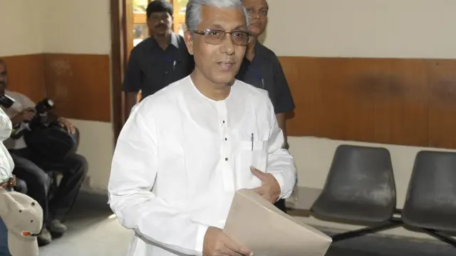 माणिक सरकार