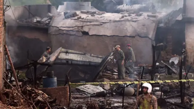 الوتکه د راولپنډۍ یوه استوګنیزه سیمه کې لوېدلې ده