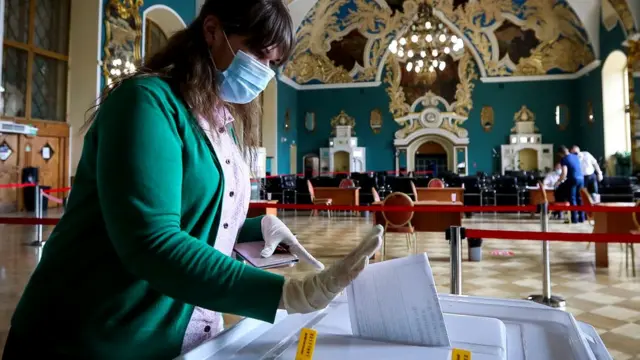 Голосование на Казанском вокзале