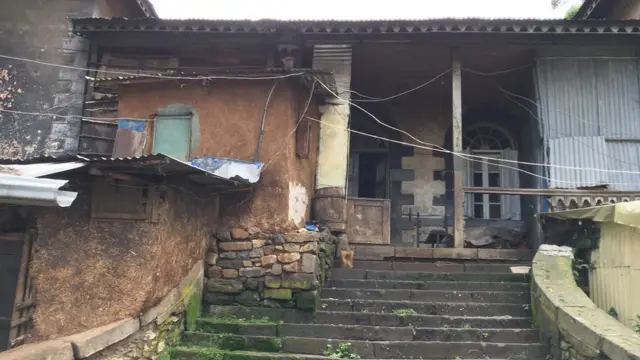 Mana Raasi Siyyuum Mangashaa