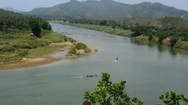 ရခိုင်ပြည်နယ် အမ်းမြို့နယ်က ဒါးလက်ချောင်း