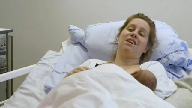 पहली बार मां