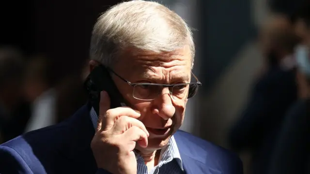 Владимир Евтушенков