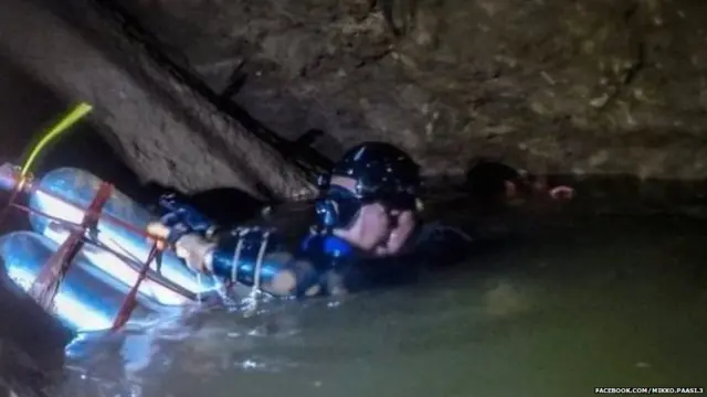 Thailand, divers, resuce operation