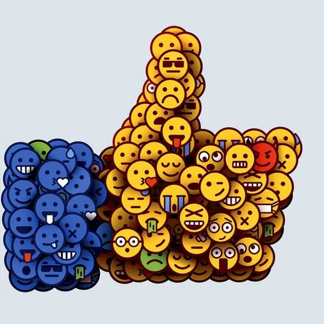 Ícono de mano hecho de muchos otros íconos