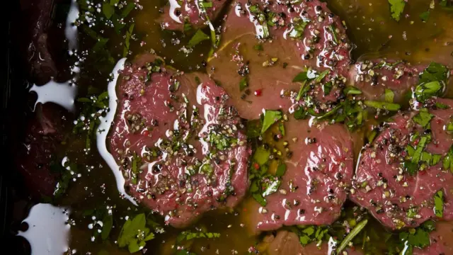 Маринованное мясо.