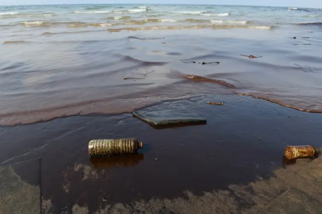 น้ำมันรั่วระยอง