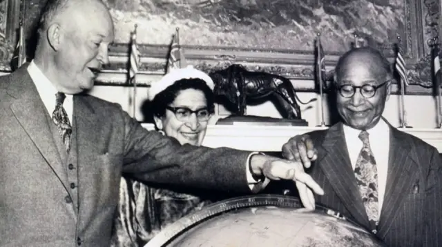 Hensonu su počele da se priznaju zasluge tek pred kraj života