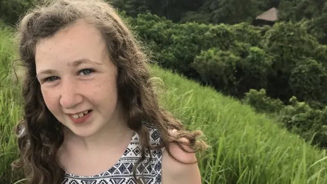 Нора Куарен