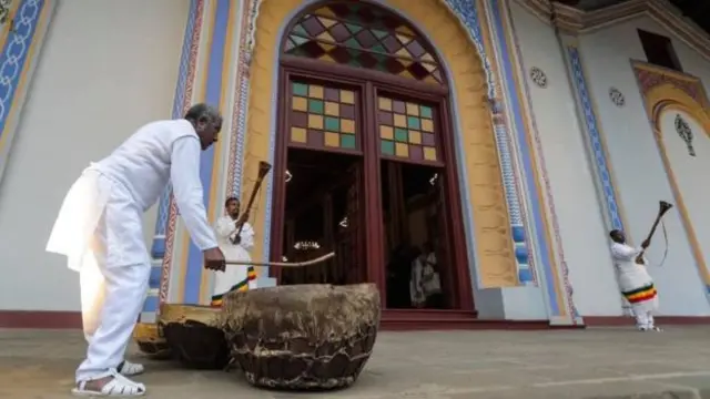 ባህላዊ ነጋሪት እናተሃርመ