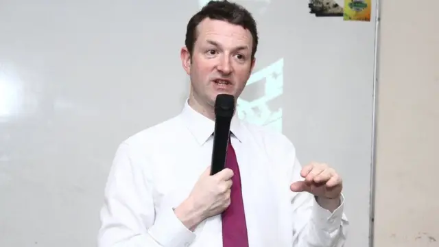 Director of BBC World Service Group Jamie Angus as e dey talk to Mass Communication students for UNILAG