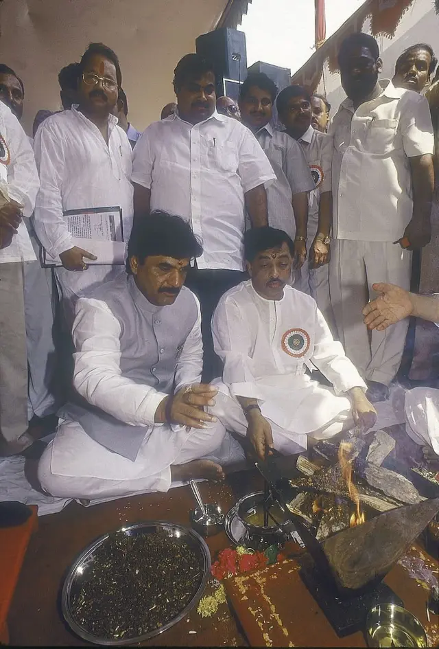 गोपिनाथ मुंडे. नारायण राणे