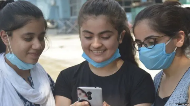 ਵਿਦਿਆਰਥੀ