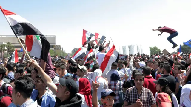 ผู้สนับสนุนนายบาชาร์ อัล อัสซาด ประธานาธิบดีซีเรีย ออกมารวมตัวกันในกรุงดามัสกัส