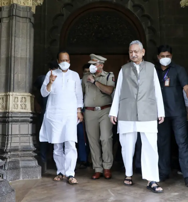 अजित पवार