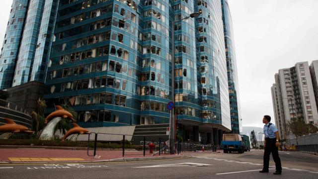 极端天气为香港及沿岸地区带来经济损失